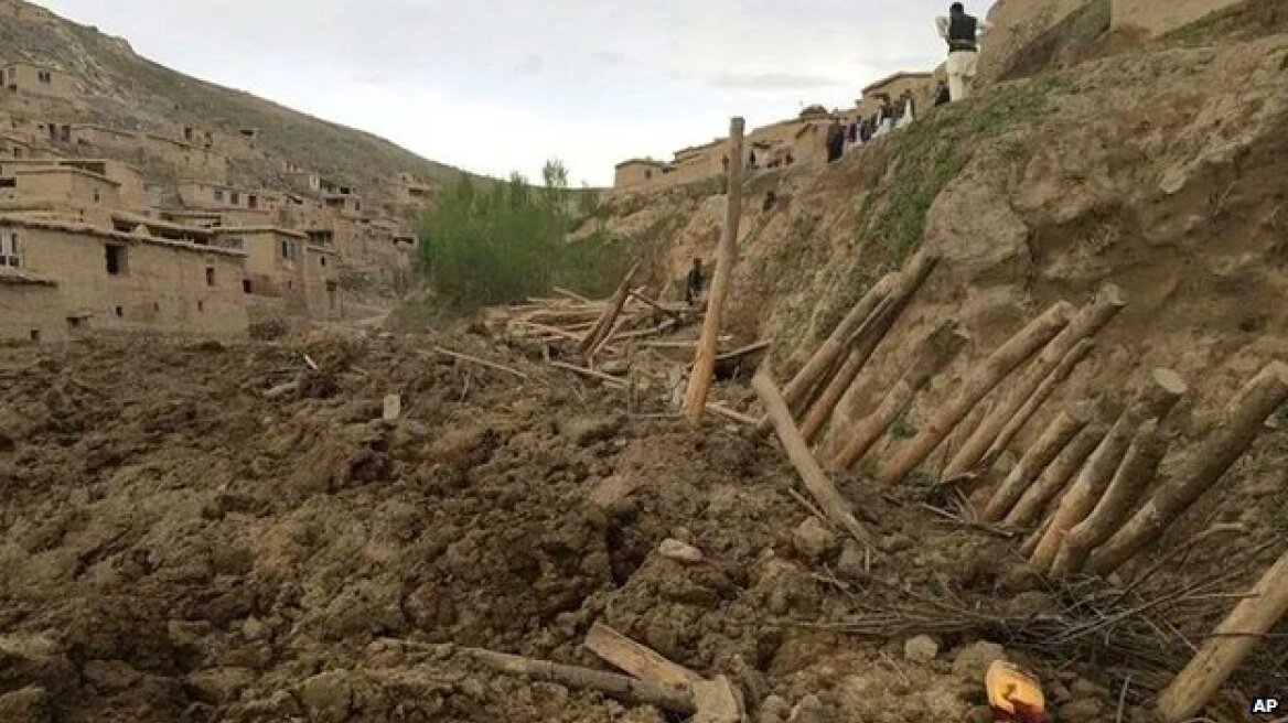Αφγανιστάν: 2.100 άνθρωποι θάφτηκαν κάτω από τη λάσπη
