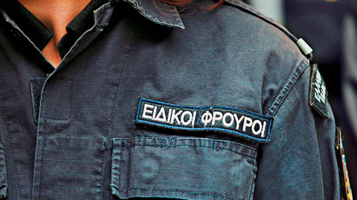 Θεσσαλονίκη: Ειδικός φρουρός λήστεψε βενζινάδικο