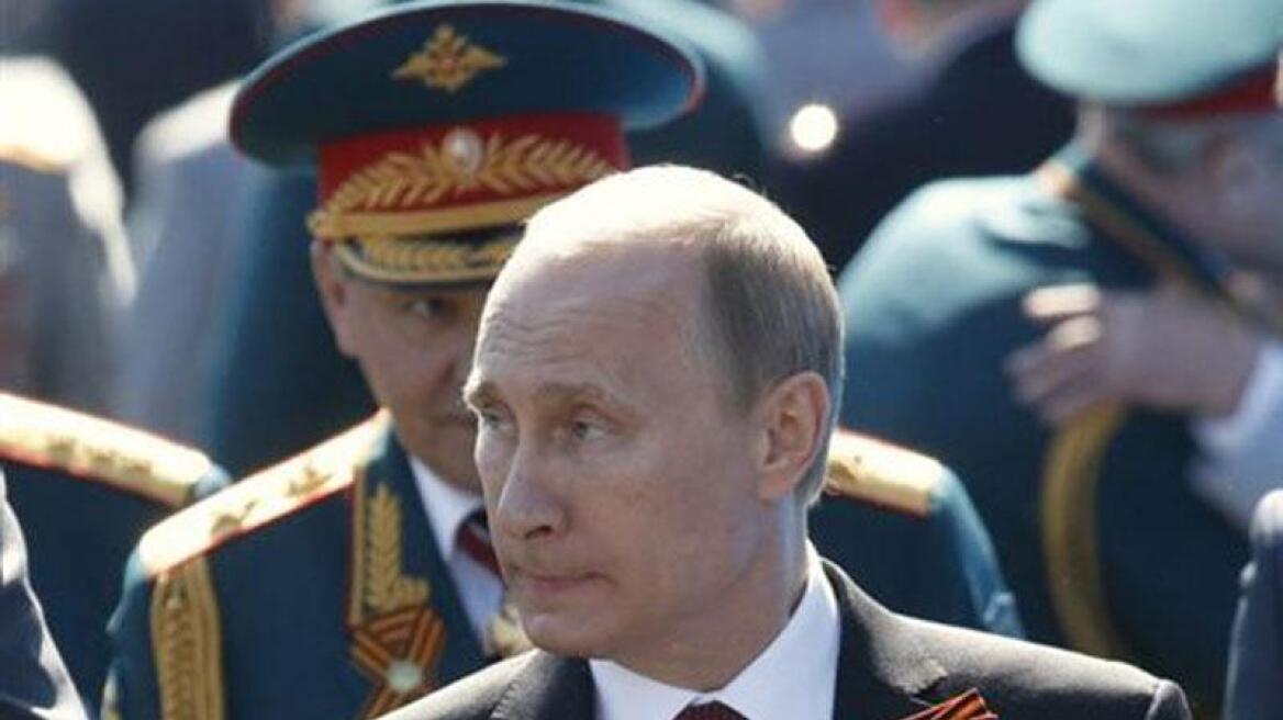 Η ΕΕ σημείωσε με λύπη την παρουσία του Πούτιν στη Σεβαστούπολη