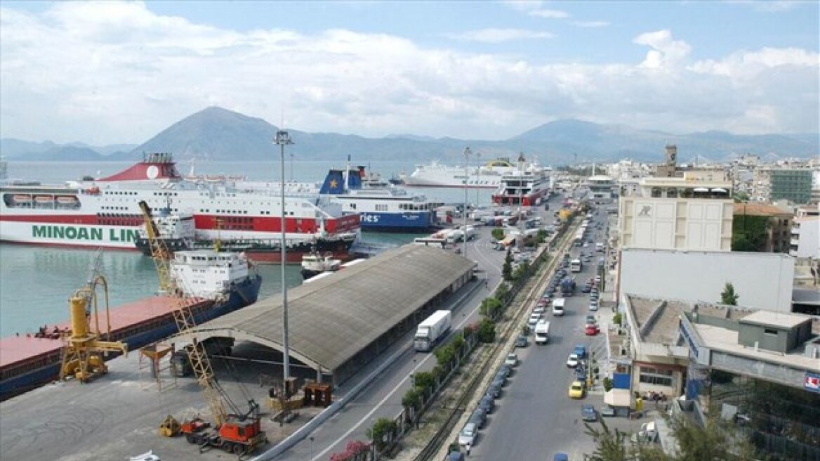 Νέες συλλήψεις παράνομων μεταναστών στο λιμάνι της Πάτρας 
