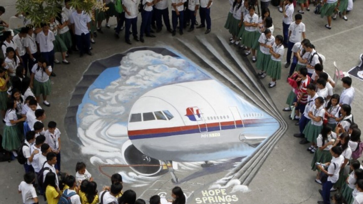 Πτήση MH370: Θεωρίες συνωμοσίας για εμπλοκή της CIA επικαλείται ο πρώην πρωθυπουργός της Μαλαισίας
