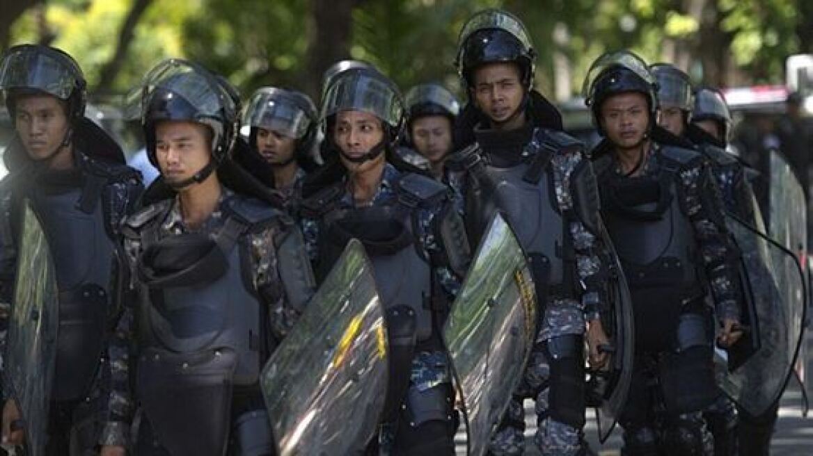 Ταϊλάνδη: Στρατιωτικός νόμος για την «αποκατάσταση της ειρήνης» 
