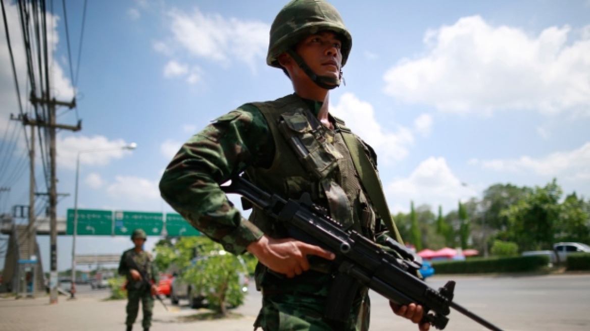 Ταϊλάνδη: Πραξικόπημα μετά πυροβολισμών για τη διάλυση συγκέντρωσης