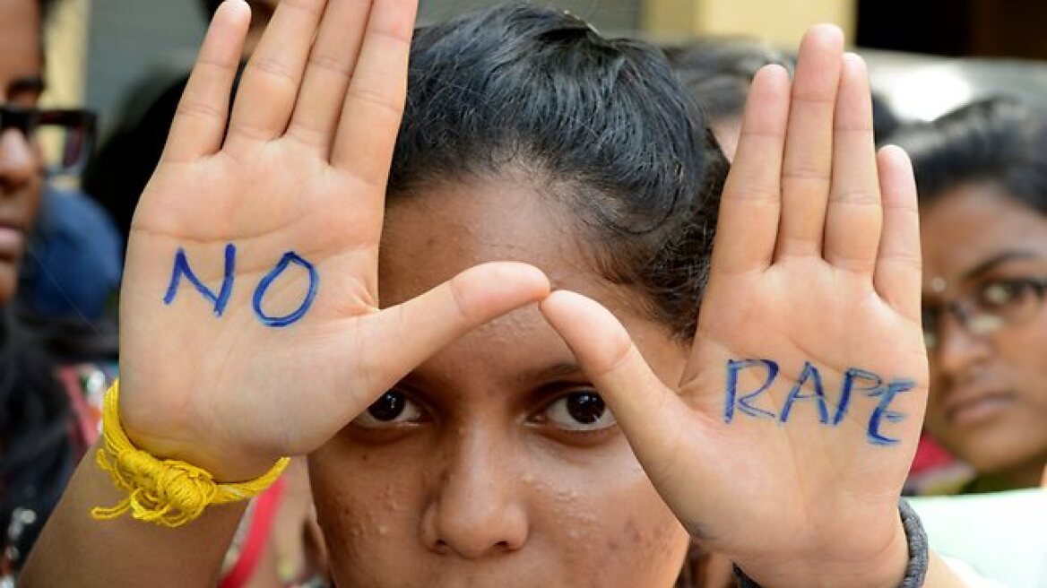 Ινδία: Βίασαν ομαδικά και κρέμασαν δύο ανήλικα κορίτσια! 