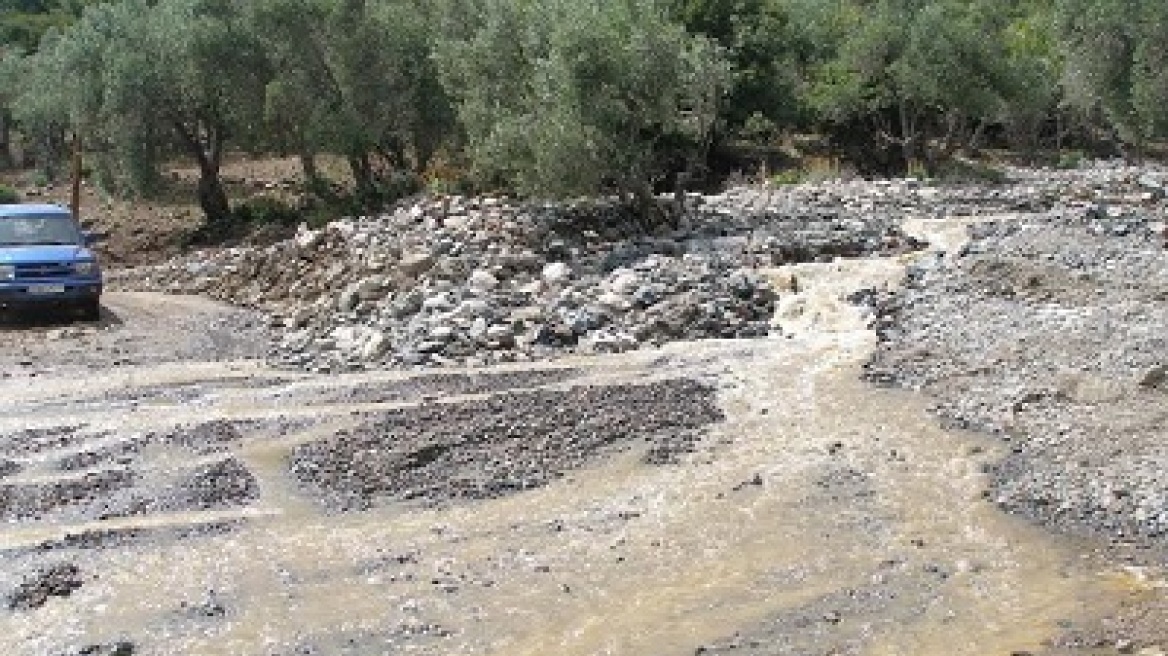Μεγάλες καταστροφές σε Σαμοθράκη και Κρήτη από το κύμα κακοκαιρίας 