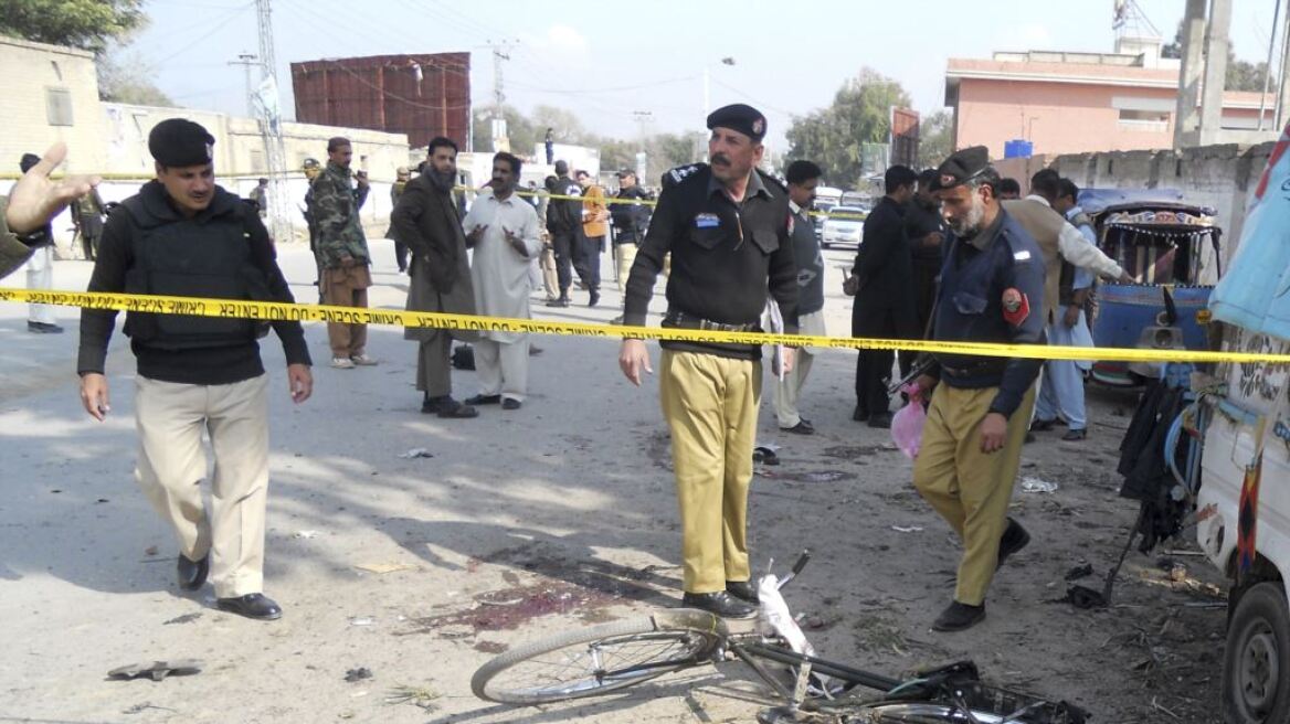 Πακιστάν: Τουλάχιστον 23 νεκροί από επίθεση αυτοκτονίας σε εστιατόριο