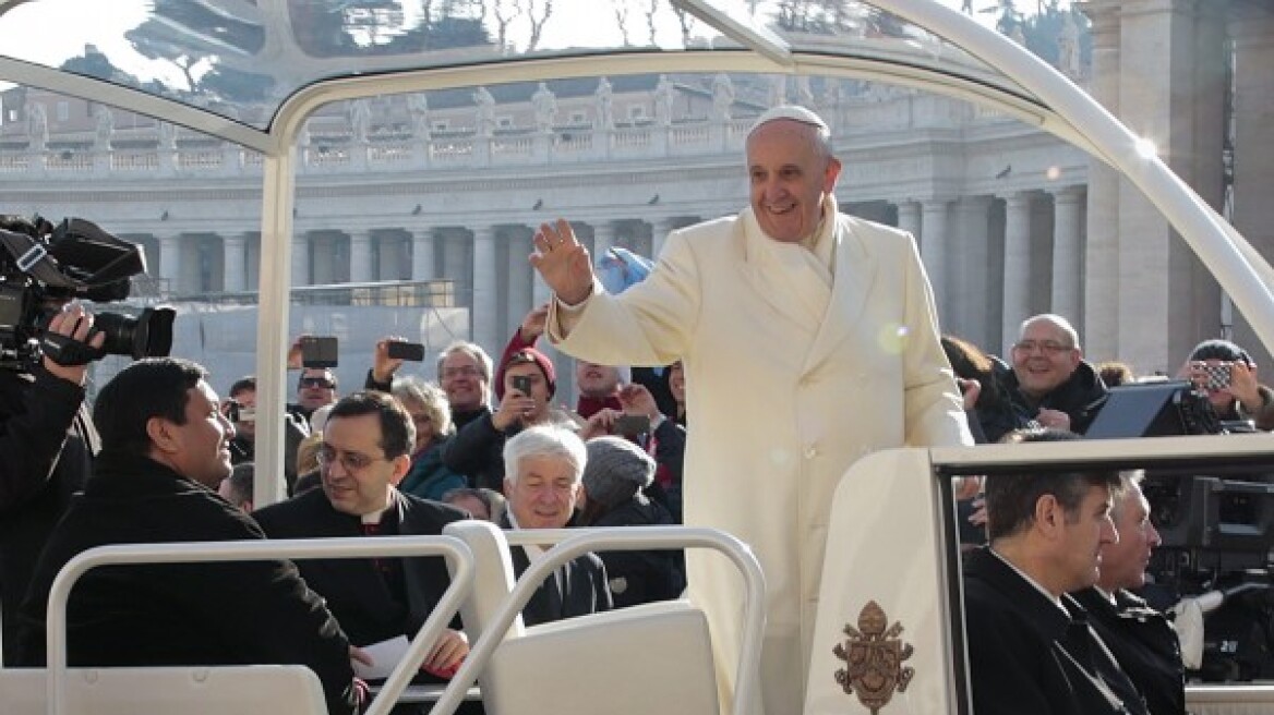 Πάπας Φραγκίσκος: «Ξέρω ότι κινδυνεύω όταν κατεβαίνω στον κόσμο, αλλά στην ηλικία μου δεν έχω και τίποτα να χάσω»