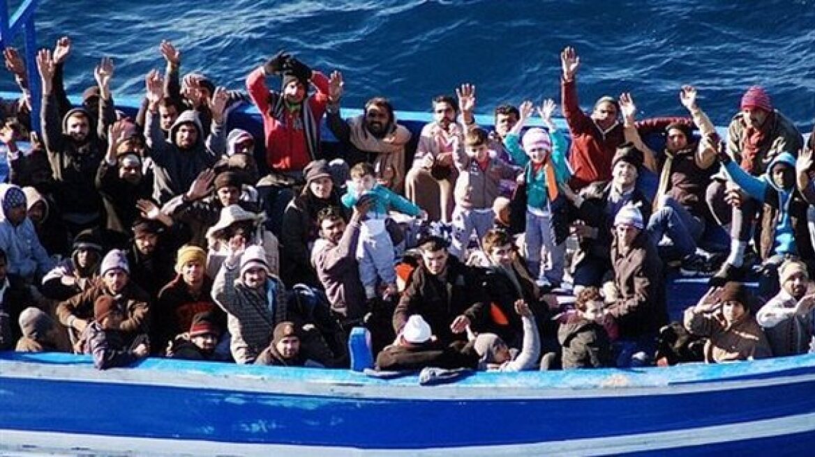 Σχεδόν 300 μετανάστες που απέπλευσαν από Ελλάδα διασώθηκαν ανοιχτά των ιταλικών ακτών