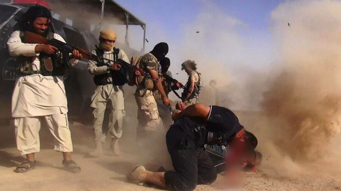 Νέες φωτογραφίες - σοκ: Αντάρτες τζιχαντιστές εκτελούν Ιρακινούς στρατιώτες! 