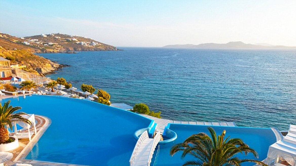 Δείτε την ελληνική πισίνα που συγκαταλέγεται στις 4 καλύτερες του κόσμου