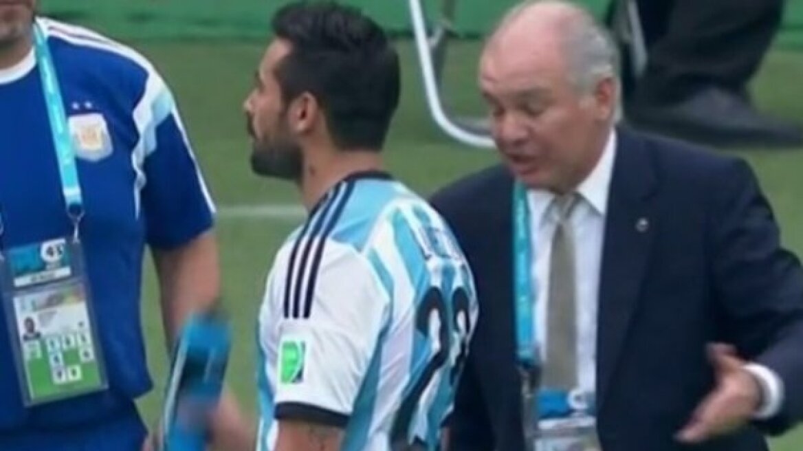 Αργεντινή: Ο Λαβέτσι «έκανε λούτσα» τον προπονητή του