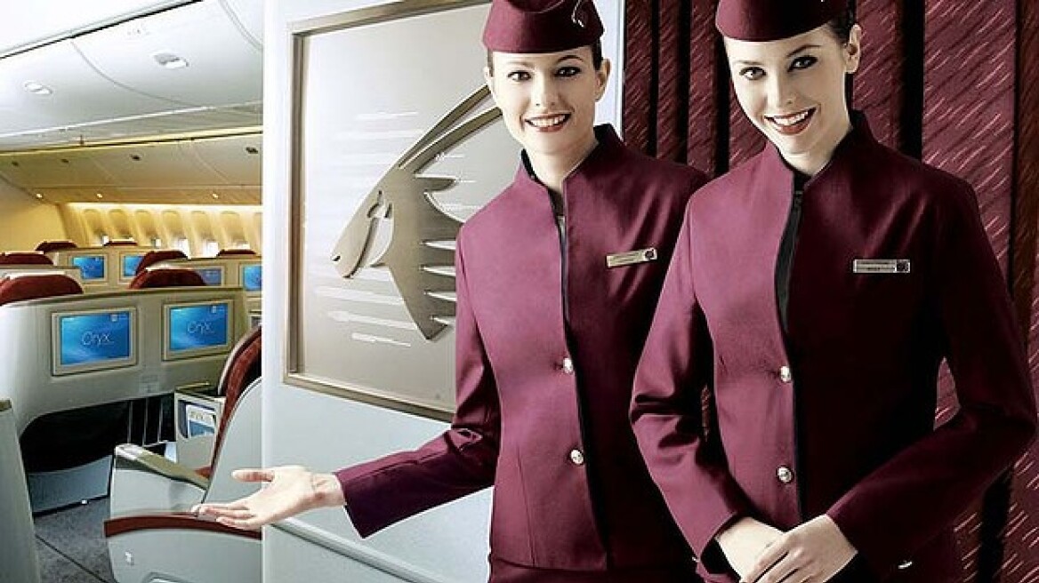 Qatar Airways: Τι υποχρεώνει τις αεροσυνοδούς να κάνουν! 