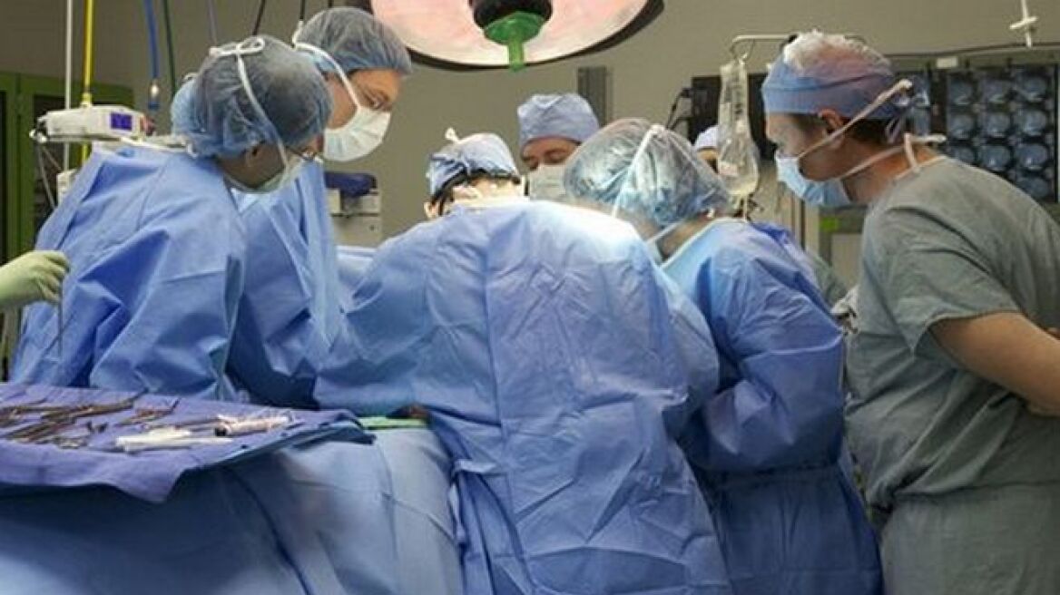 Απίστευτο: Έφεραν καρδιοχειρουργό από τις ΗΠΑ για επικεφαλής σε κλινική-«φάντασμα»!