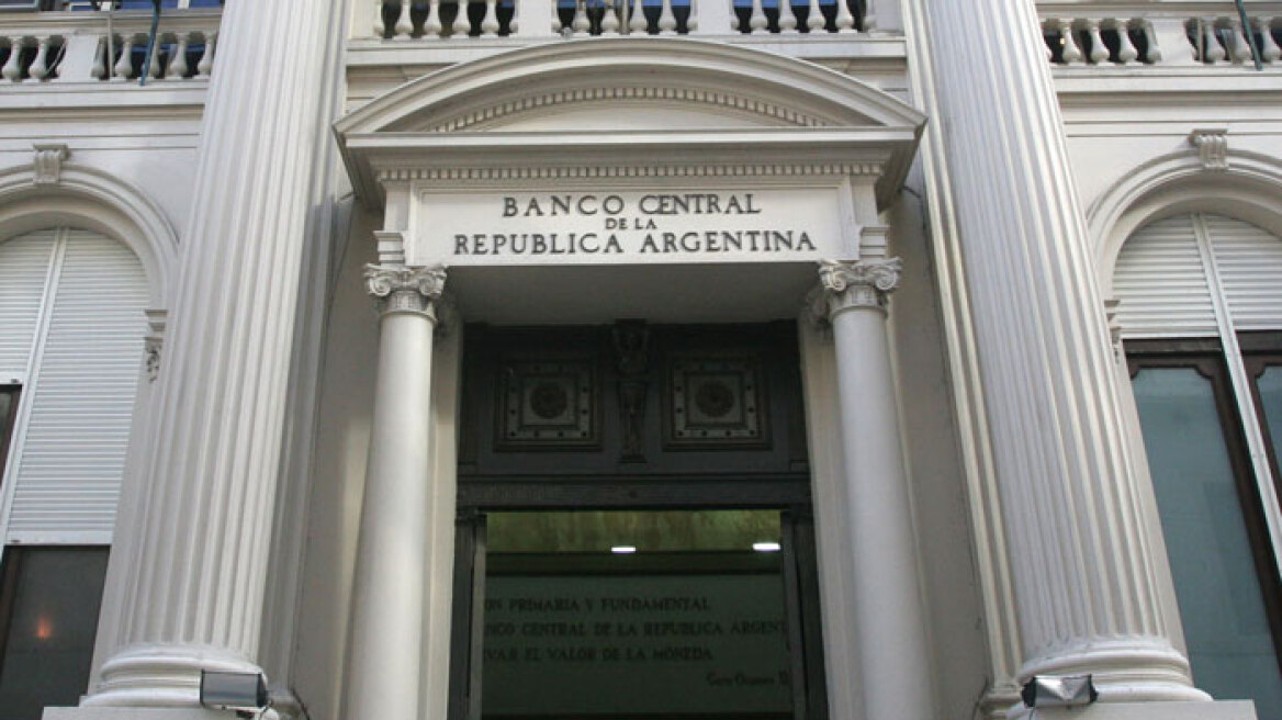 Η Αργεντινή ξανά μπροστά στη χρεοκοπία