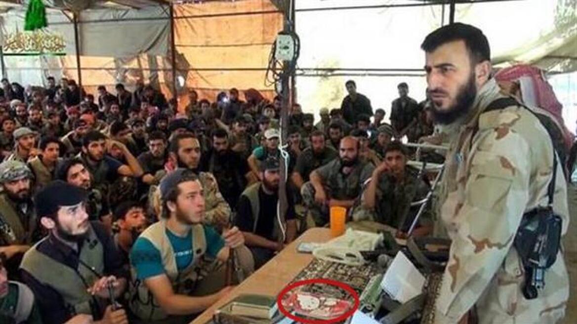 Φωτογραφία: Ηγέτης των τζιχαντιστών στη Συρία έχει σημειωματάριο... Hello Kitty