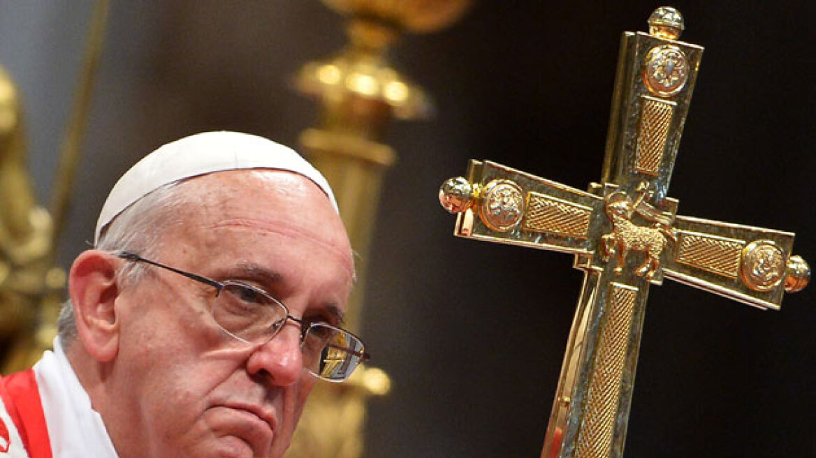 «Ξηλώνει» τους επικεφαλής της Τράπεζας του Βατικανού ο Πάπας λόγω μειωμένης κερδοφορίας