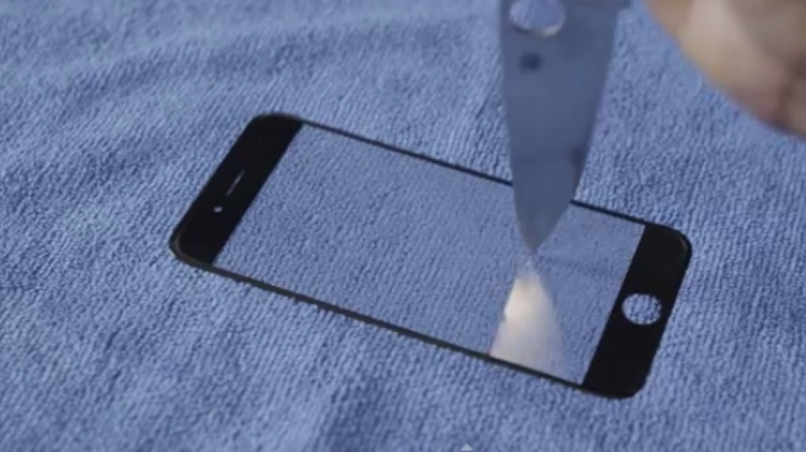 Η οθόνη του iPhone 6 θα αντέχει κάθε... βασανιστήριο (βίντεο)