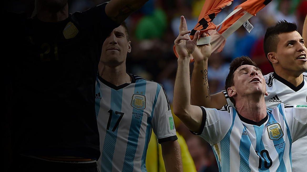 Ξανακλαίει η Βραζιλία: Στον τελικό η Αργεντινή!