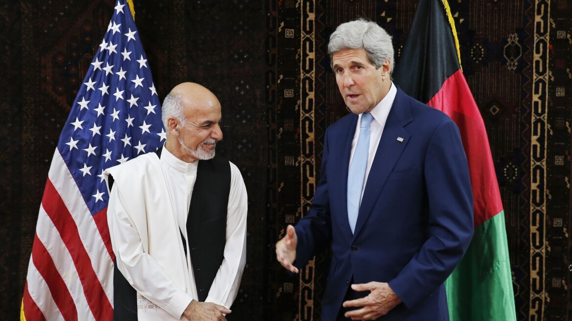 Αφγανιστάν: Προσπάθειες Κέρι για την επίτευξη συμβιβασμού ανάμεσα στους υποψήφιους για την προεδρία