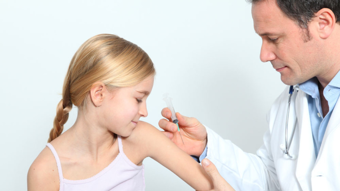 Πλαφόν και στα παιδικά εμβόλια από το υπουργείο Υγείας