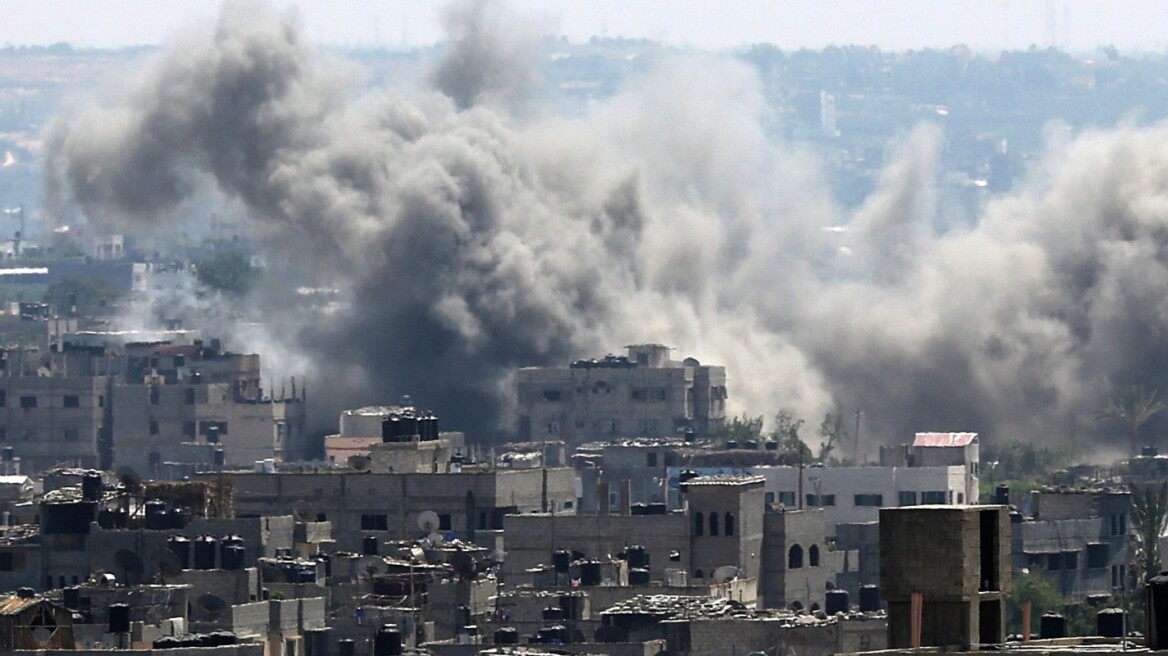 Ισραηλινές αεροπορικές επιδρομές με δεκάδες νεκρούς Παλαιστίνιους