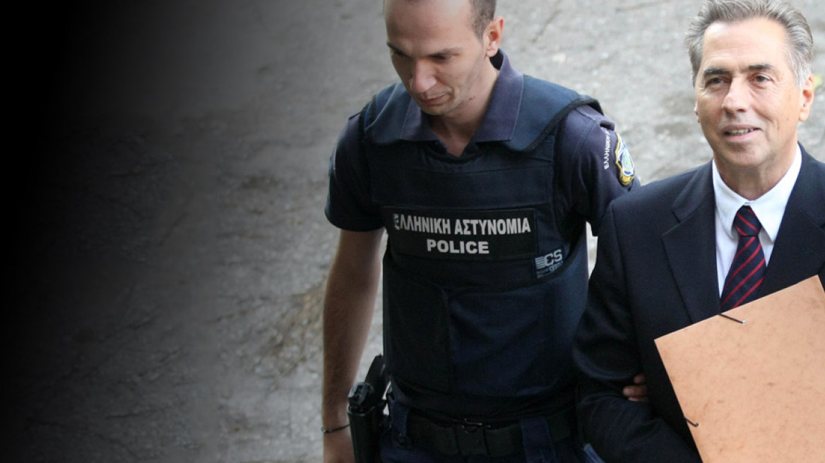 Τα ισόβια έγιναν 12 χρόνια κάθειρξη για τον Παπαγεωργόπουλο 