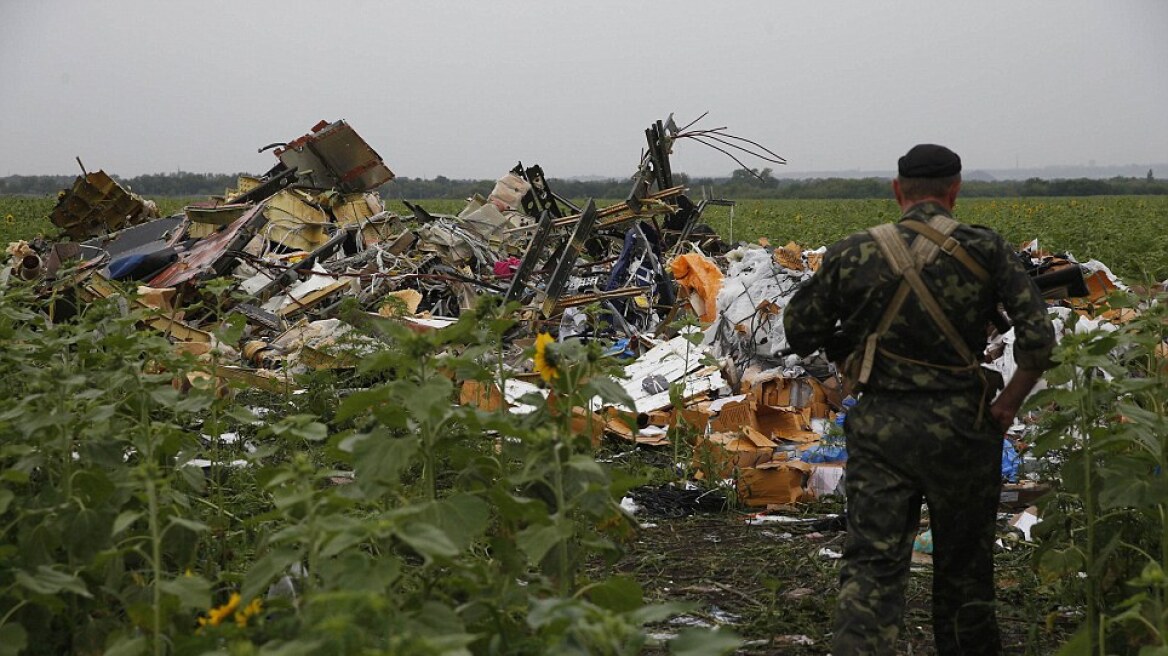 Πτήση MH17: Στη δημοσιότητα η πλήρης λίστα με τα ονόματα των επιβατών