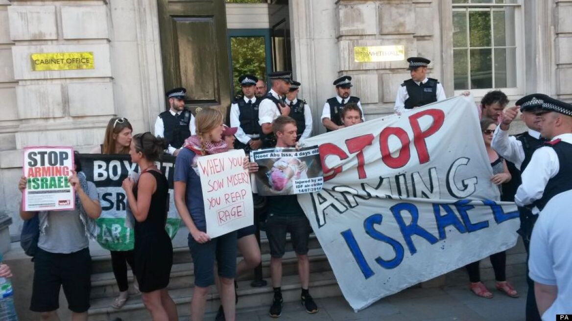 Λονδίνο: Χιλιάδες διαδήλωσαν κατά των βομβαρδισμών στη Γάζα