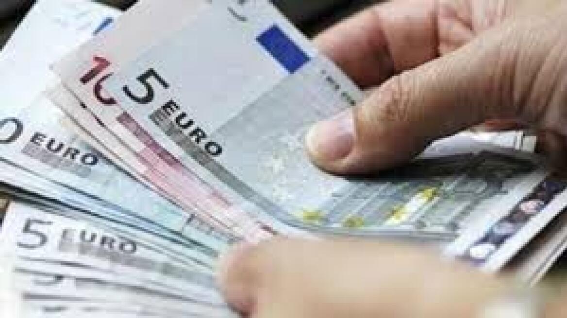 Ψώνιζαν με πλαστά χαρτονομίσματα των 5 ευρώ