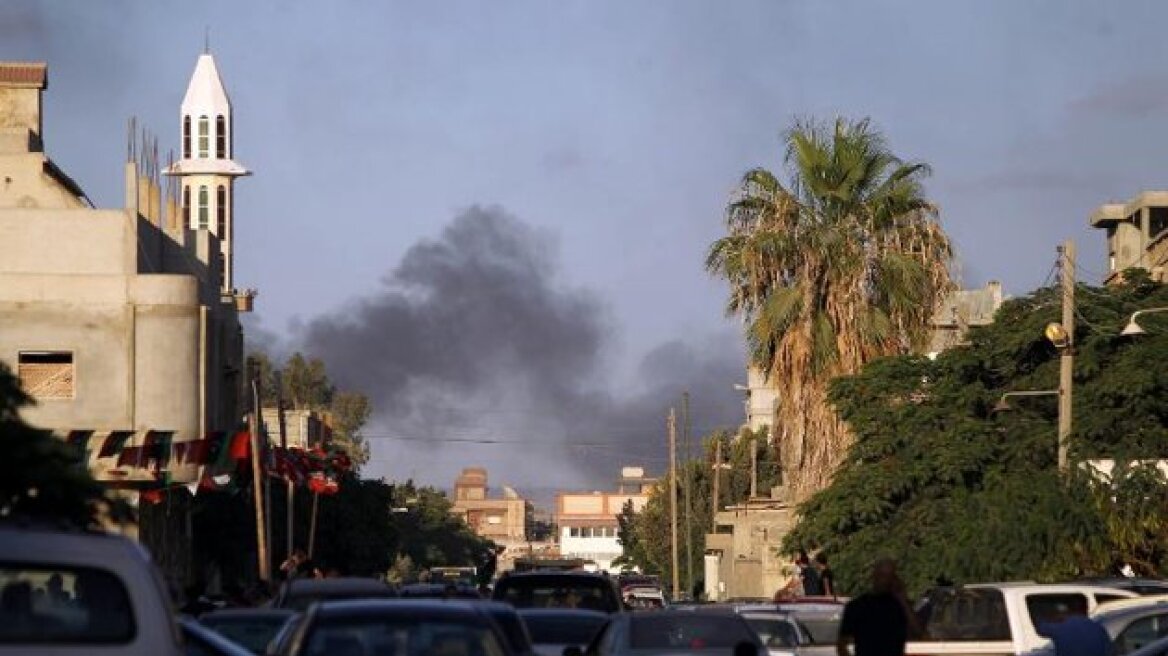 Λιβύη: Πυρά εναντίον οχηματοπομπής με Βρετανούς διπλωμάτες