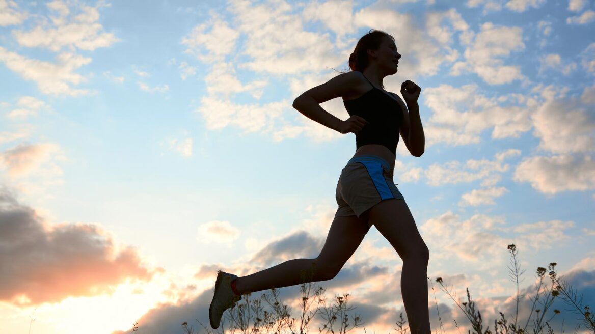 Τρέξτε, κάνει καλό: Πόσο μειώνει τις πιθανότητες θανάτου το τζόκινγκ