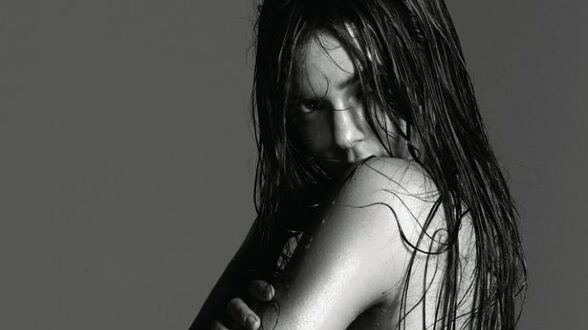 Kendall Jenner: Τόπλες στο περιοδικό “Love”