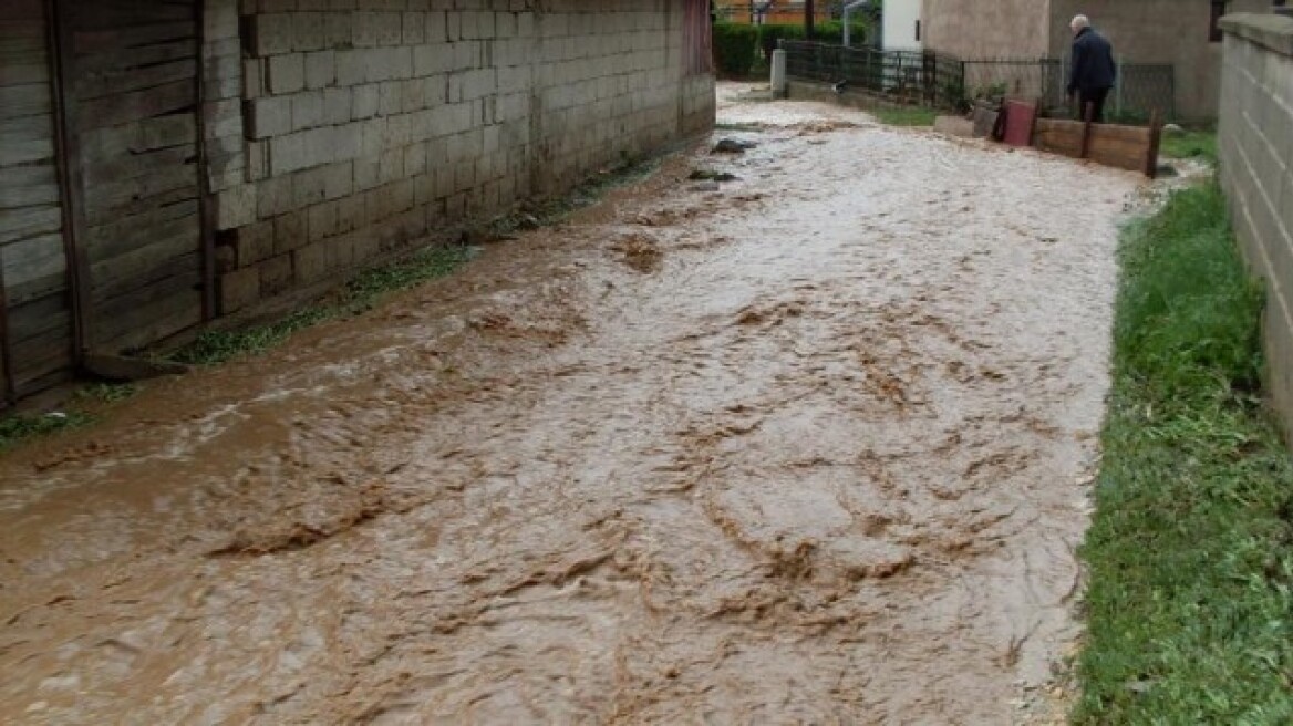 Σερβία: Στα 42 εκατ. ευρώ η περιβαλλοντική καταστροφή από τις πλημμύρες