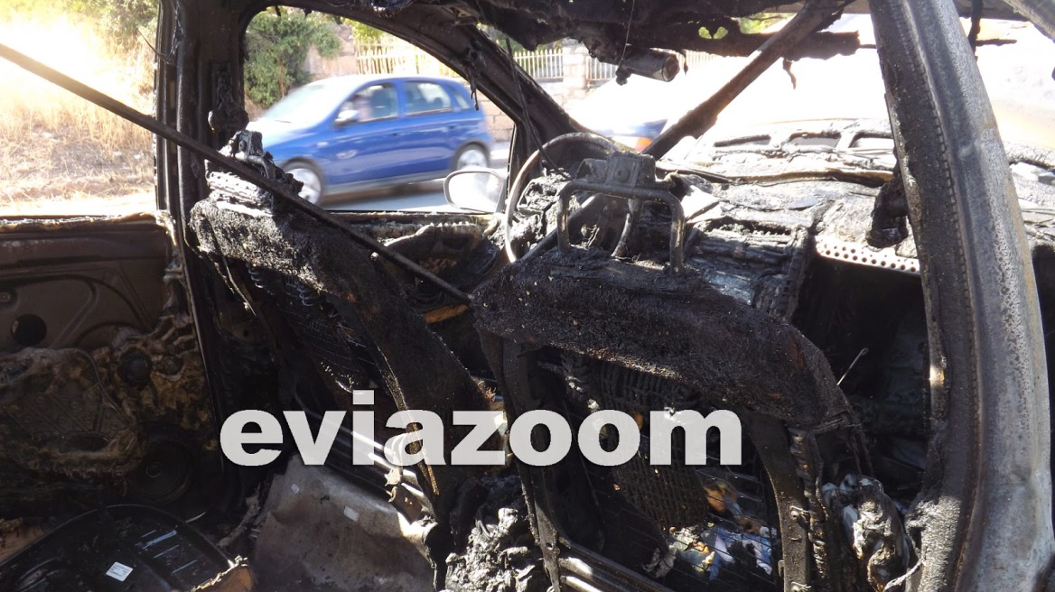 Χαλκίδα: Αυτοκίνητο τυλίχθηκε στις φλόγες εν κινήσει
