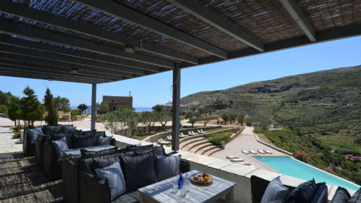 Aegea Blue Resort: Ένας «παράδεισος» στην Άνδρο 