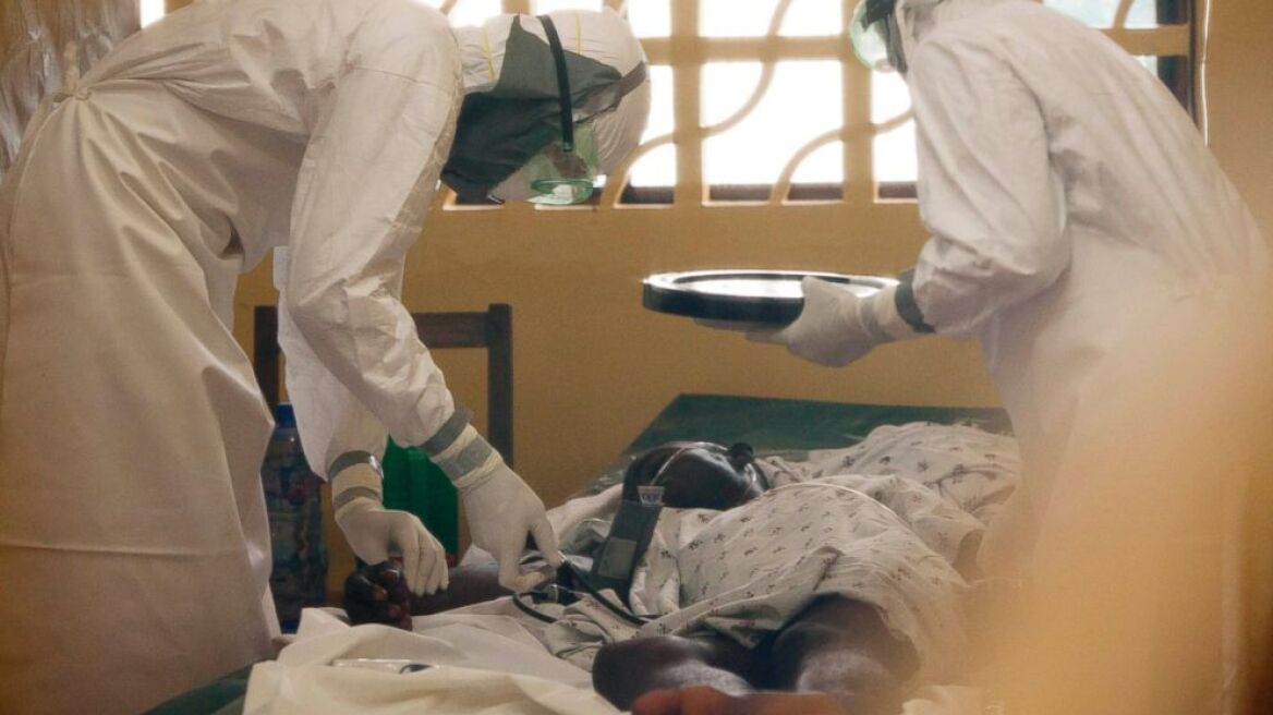 Σιέρα Λεόνε: Οχτώ Κινέζοι σε καραντίνα για τον Έμπολα