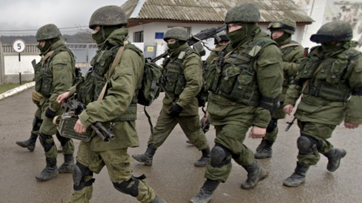 Ουκρανία: 45.000 Ρώσοι στρατιώτες βρίσκονται στα σύνορά μας