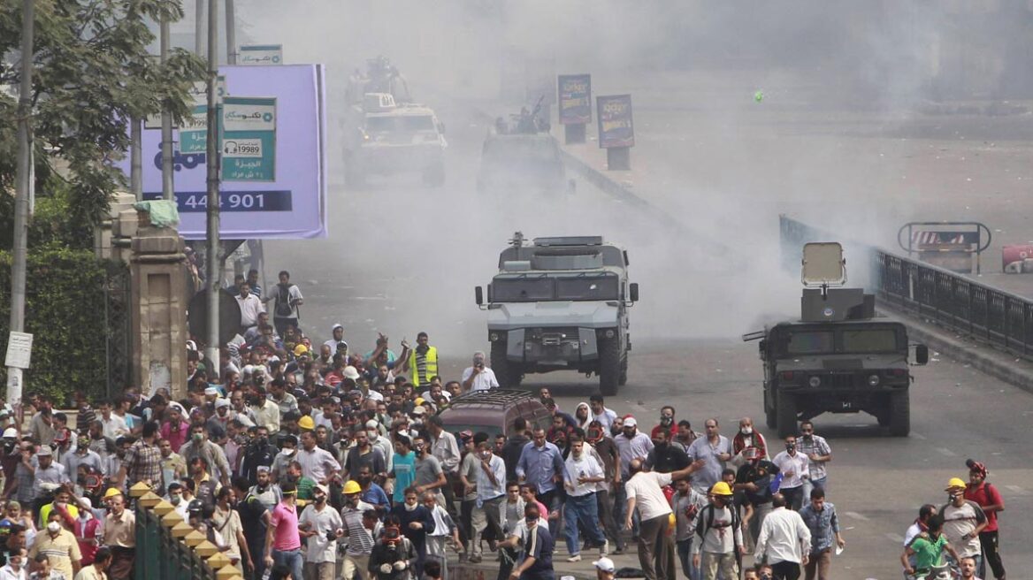 Αίγυπτος: Επεισόδια μεταξύ αστυνομίας και υποστηρικτών του Μόρσι