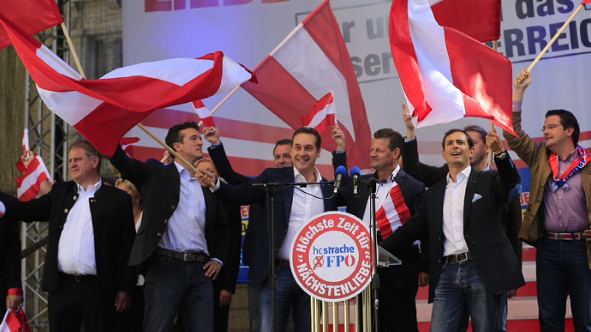 Αυστρία: Υποχωρεί στις δημοσκοπήσεις η ακροδεξιά