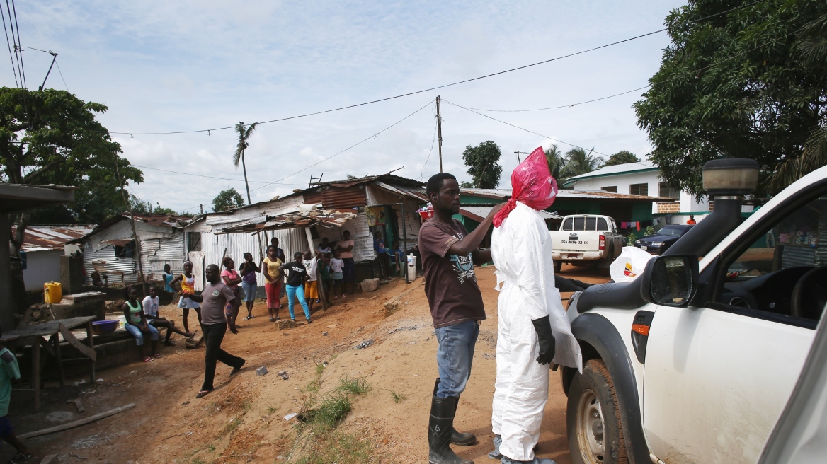 Λιβερία: Ένοπλη επίθεση σε κλινική για τον Έμπολα - Το έσκασαν 29 ασθενείς