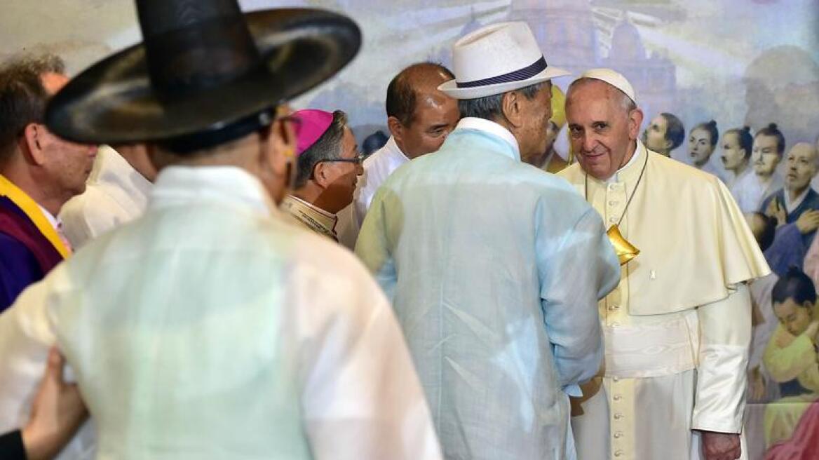 Πάπας Φραγκίσκος: Κηρύσσει ειρήνη και συμφιλίωση σε Νότια και Βόρεια Κορέα