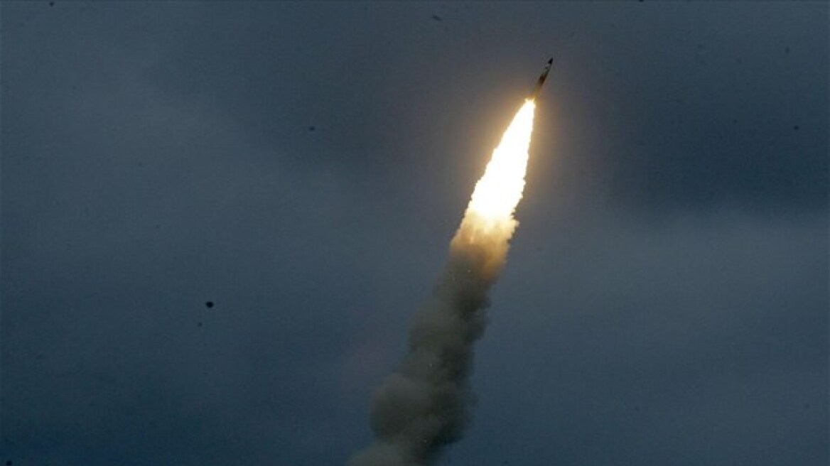 Δοκιμαστικές εκτοξεύσεις πυραύλων εδάφους-αέρος από τη Ρωσία