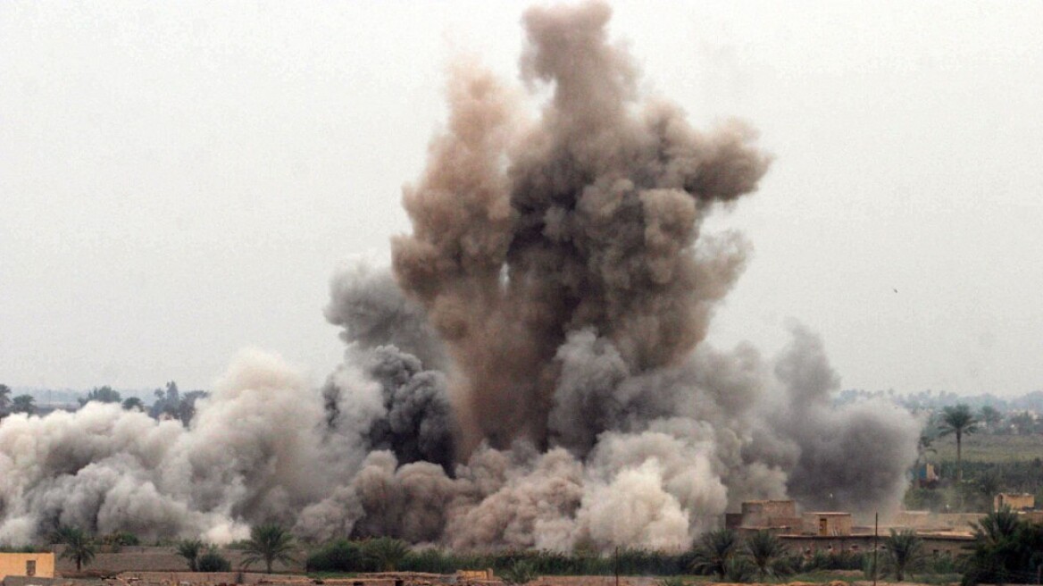 Ιράκ: Μπαράζ αεροπορικών επιθέσεων των ΗΠΑ κατά των τζιχαντιστών