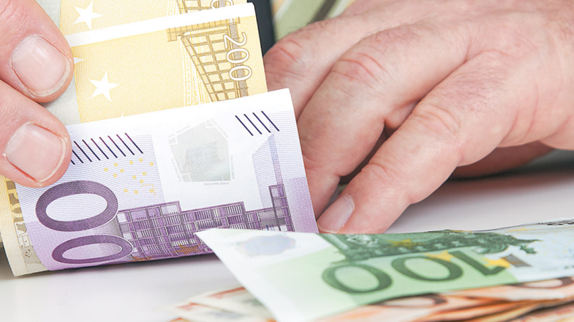 Χαρίζουν φόρους  20 εκατ. ευρώ  σε ξένες  δικηγορικές  εταιρείες