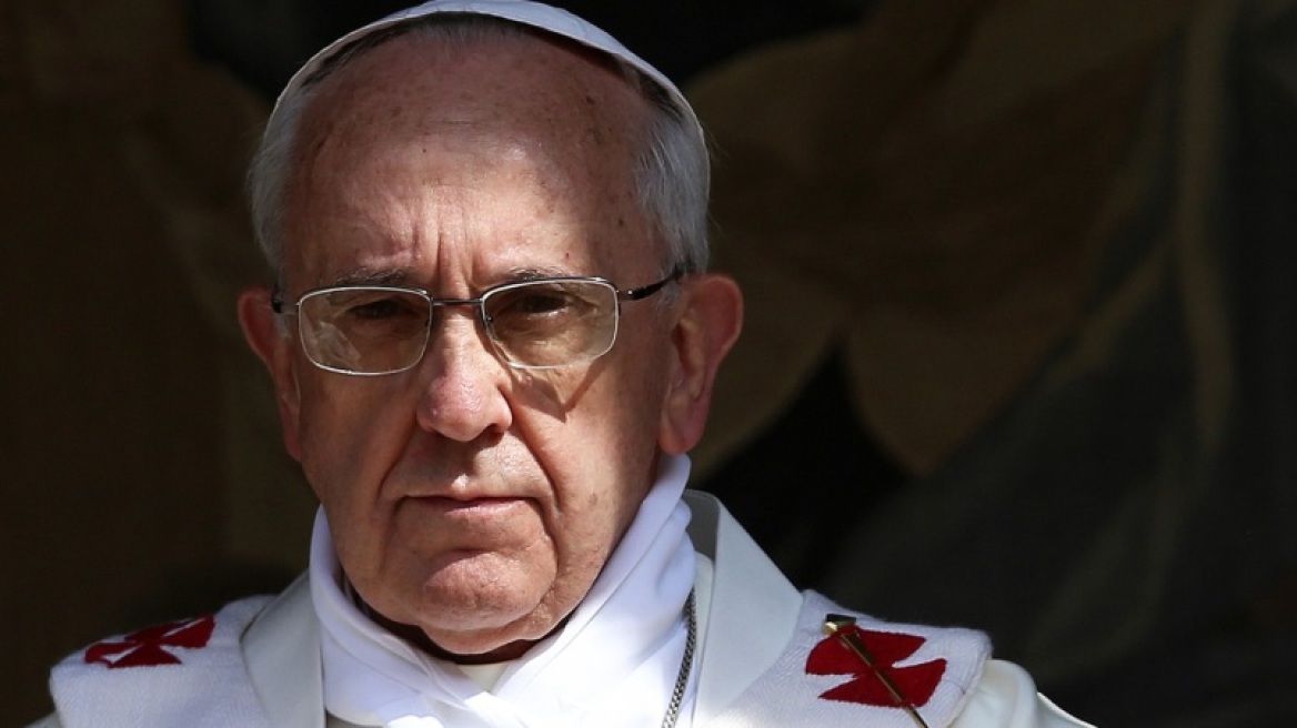 O Πάπας Φραγκίσκος επικοινώνησε τηλεφωνικά με την οικογένεια του Τζέιμς Φόλεϊ