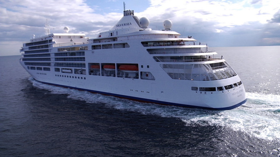 Θεσσαλονίκη: Με 440 επιβάτες «έδεσε» το κρουαζιερόπλοιο Silver Spirit