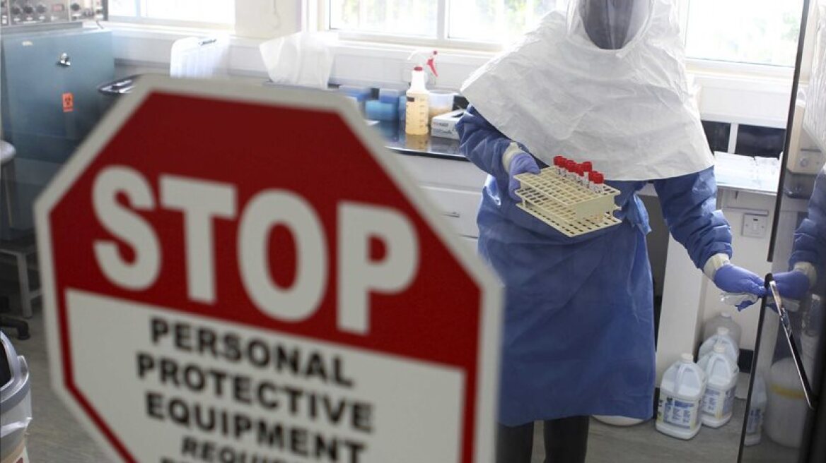 Σιέρα Λεόνε: Ξένος ειδικός του ΠΟΥ μολύνθηκε από τον Έμπολα 