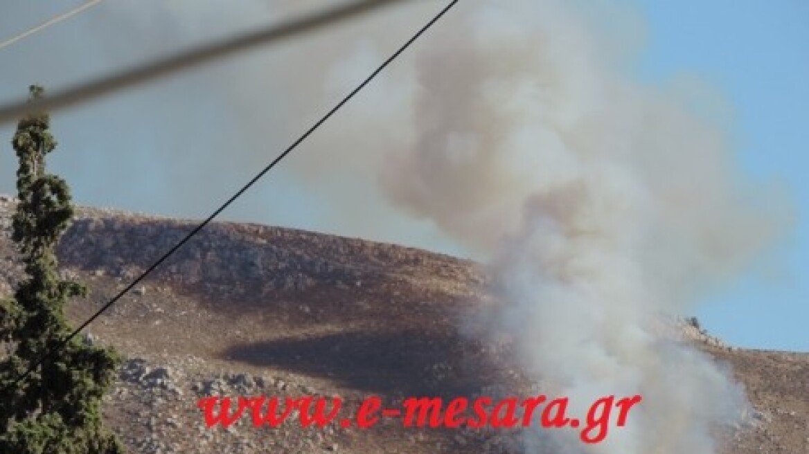 Κρήτη: Σε εξέλιξη φωτιά στο Λίσταρο Μεσσαρά