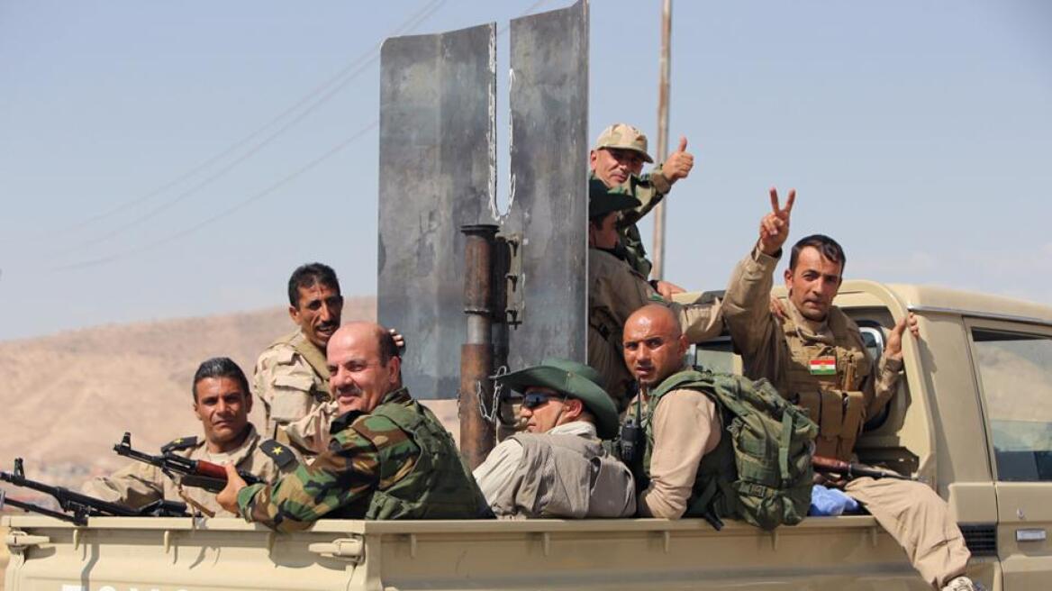 Ιράκ: Η Γερμανία εξοπλίζει με αλεξίσφαιρα και όπλα τους Κούρδους μαχητές