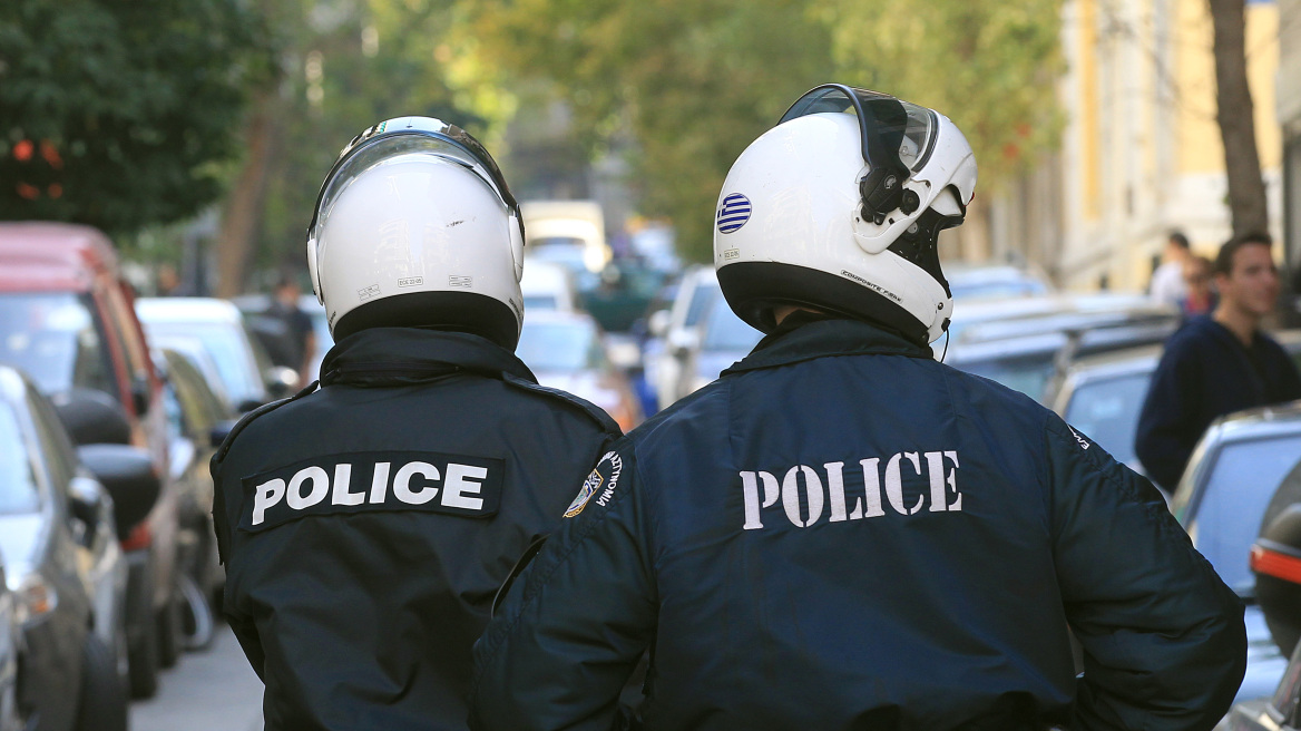 Κέρκυρα: Αποκαταστάθηκαν δύο αστυνομικοί που κατηγορήθηκαν για τοκογλυφία